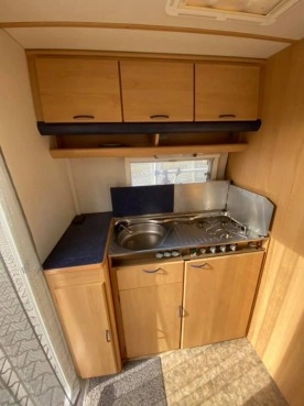                         Przyczepa kempingowa T.E.C. TS450, 1998 r. - zdjęcie 11
                        