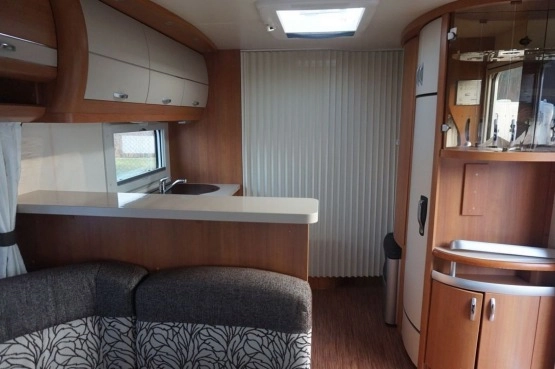                         Hobby Excellent 560 - zdjęcie 7
                        