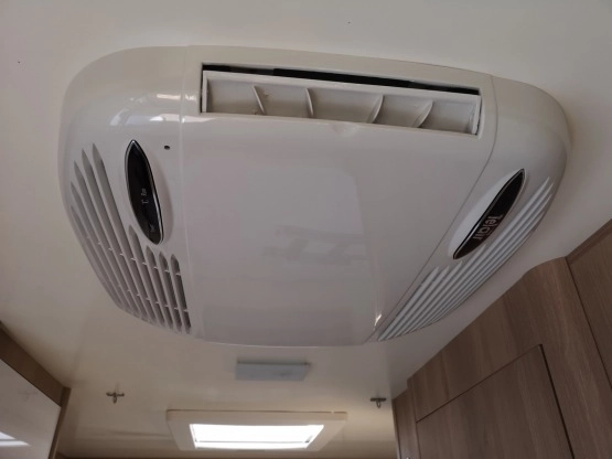                          Kamper Ford Roller Team Kronos 298 - zdjęcie 10
                        