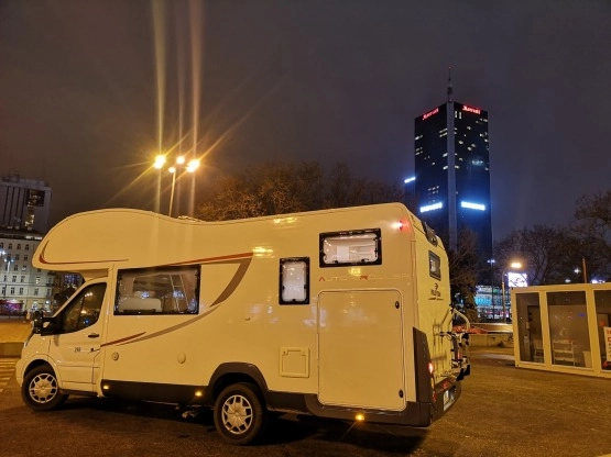                          Kamper Ford Roller Team Kronos 298 - zdjęcie 4
                        