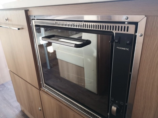                          Kamper Ford Roller Team Kronos 298 - zdjęcie 6
                        