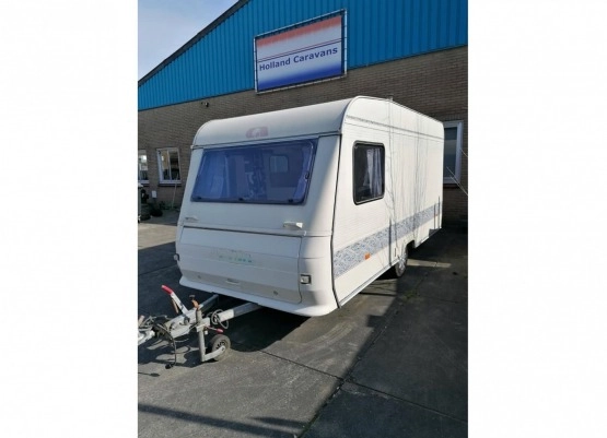                         Adria Unica 430DD - zdjęcie 1
                        