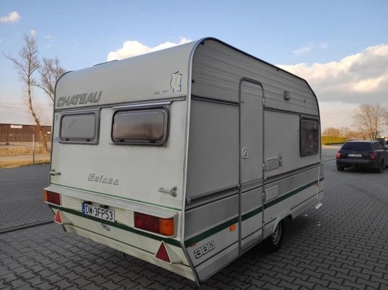                         Chateau Chiara 380, 1989 r. - zdjęcie 2
                        