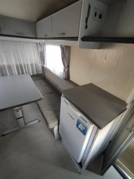                         Chateau Chiara 380, 1989 r. - zdjęcie 5
                        