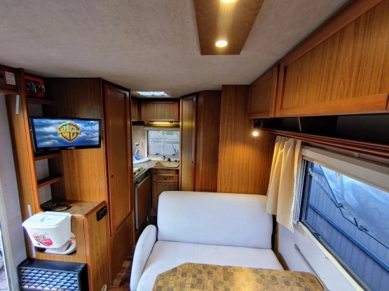                         Kamper Mercedes-Benz MB100 KARMANN, gotowy do wyjazd - zdjęcie 20
                        