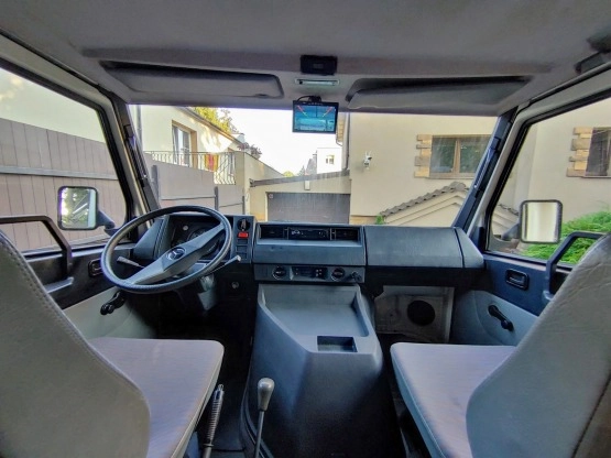                         Kamper Mercedes-Benz MB100 KARMANN, gotowy do wyjazd - zdjęcie 6
                        