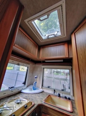                         Kamper Mercedes-Benz MB100 KARMANN, gotowy do wyjazd - zdjęcie 7
                        