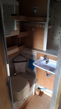                         kamper fiat ducato 1987 - zdjęcie 19
                        