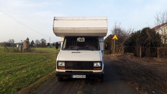                         kamper fiat ducato 1987 - zdjęcie 4
                        