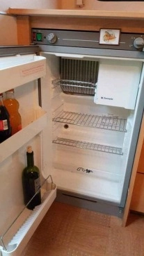                         Przyczepa Caravelair 420 Antares - zdjęcie 2
                        