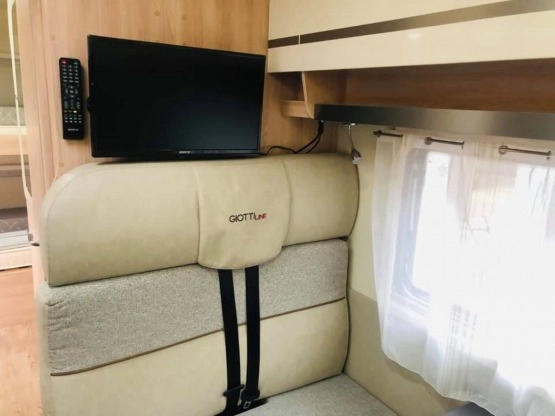                         Kamper GiottiLine Siena 435, 2020 r. - zdjęcie 11
                        