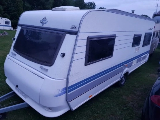                         Hobby 540 Exclusive, rok 2001, dmc 1500 kg. Stan bdb - zdjęcie 2
                        