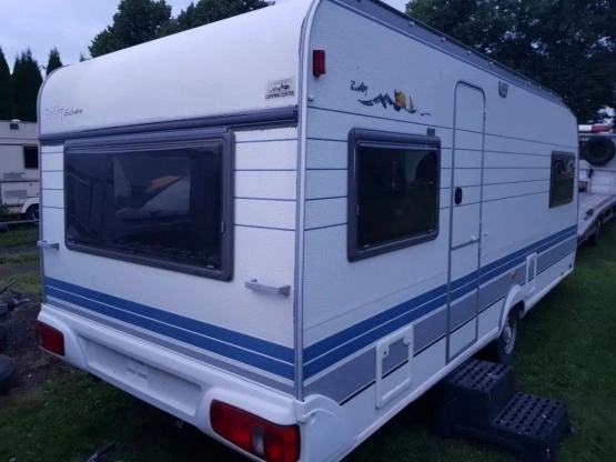                         Hobby 540 Exclusive, rok 2001, dmc 1500 kg. Stan bdb - zdjęcie 3
                        