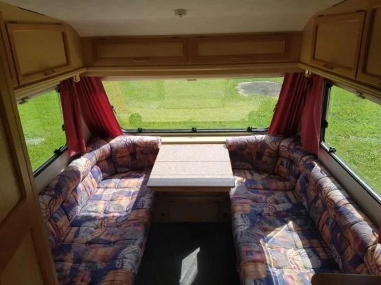                         SPRITE Super 390, 4-os., dmc 1000 kg, rok 1999, przedsionek. Stan BDB - zdjęcie 8
                        