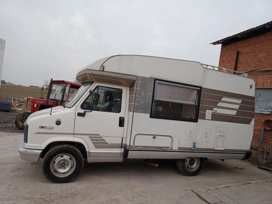                         Fiat Ducato HYMERTRUMP 2,5l 1988r Zadbany, Szczelny, Suchy. Wyjatkowy model.  - zdjęcie 5
                        