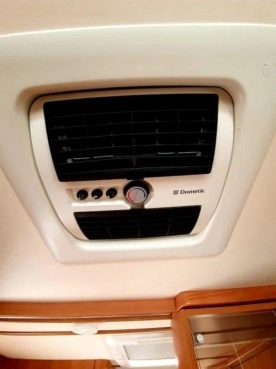                         Przyczepa Fendt 590, 2009 r. - zdjęcie 9
                        