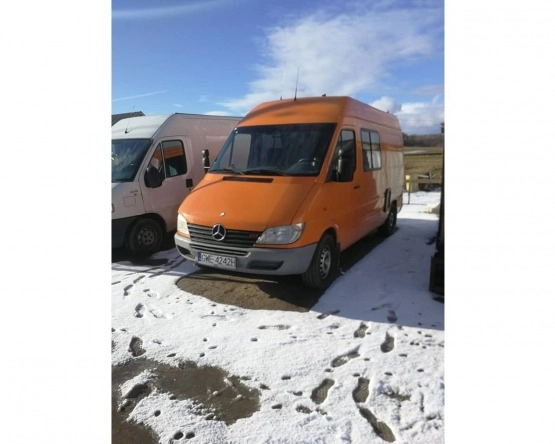                         Kamper Mercedes Sprinter 208 CDI - zdjęcie 1
                        