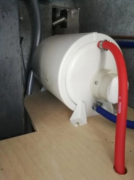                         Kamper Mercedes Sprinter 208 CDI - zdjęcie 8
                        