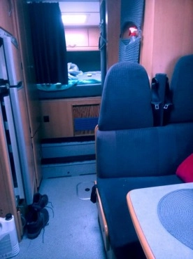                         Sprinter 2.7 CDI 180 KM, kamper automat - zdjęcie 17
                        