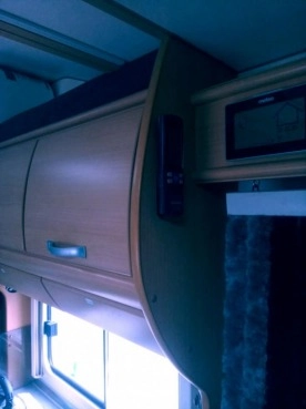                         Sprinter 2.7 CDI 180 KM, kamper automat - zdjęcie 18
                        