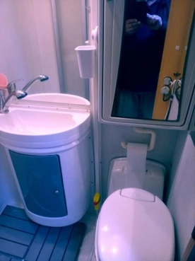                         Sprinter 2.7 CDI 180 KM, kamper automat - zdjęcie 7
                        