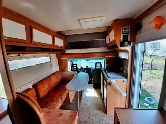                         Kamper Fiat Ducato w zabudowie Frankia, 1998 r. - zdjęcie 9
                        