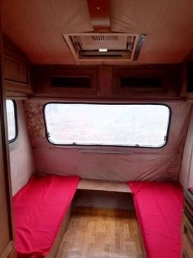                         Constructam Coral Condor 1974 zabytek oldtimer do renowacji  - zdjęcie 9
                        