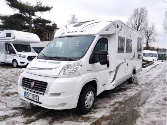                         Kamper Laika Fiat Ducato 2,3, 2010 r. - zdjęcie 1
                        