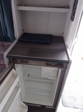                         Beyerland Vitesse 400 z 1995 r. - zdjęcie 14
                        