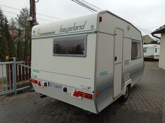                         Beyerland Vitesse 400 z 1995 r. - zdjęcie 2
                        