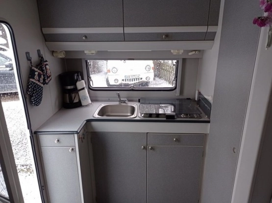                         Beyerland Vitesse 400 z 1995 r. - zdjęcie 6
                        