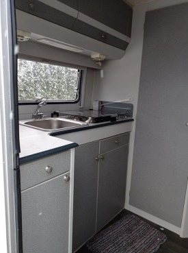                         Beyerland Vitesse 400 z 1995 r. - zdjęcie 9
                        