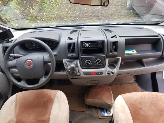                         Sprzedam Kampera Fiat Ducato - zdjęcie 12
                        