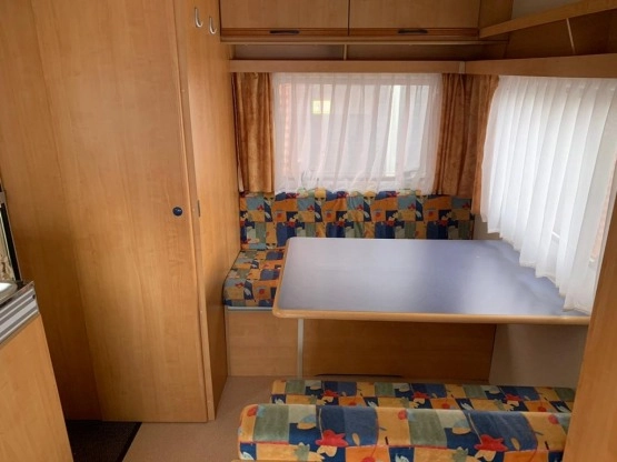                         Przyczepa Caravelair Silver 395 z 2000 r. - zdjęcie 20
                        