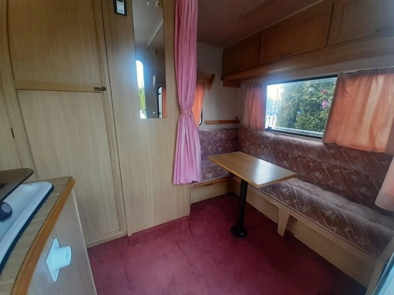                         Przyczepa ELDDIS 450 EB w super stanie, 1996 r. - zdjęcie 7
                        