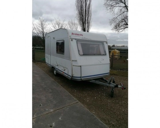                         Przyczepa Dethleffs Edition 380 - zdjęcie 1
                        