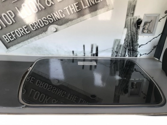                         Kamper Transporter Volkswagen - zdjęcie 10
                        