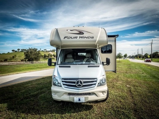                         Mercedes-Benz Four Winds, 2019 r. - zdjęcie 3
                        