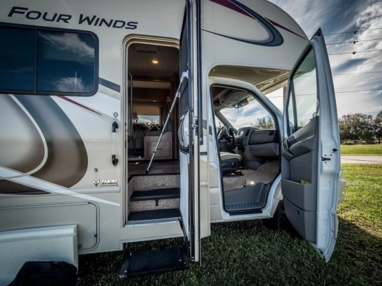                         Mercedes-Benz Four Winds, 2019 r. - zdjęcie 6
                        