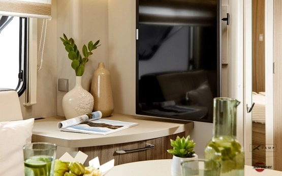                         Burstner Averso Harmony Line 465 TS - zdjęcie 2
                        