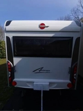                         Burstner Averso 410, rok 2010 - zdjęcie 2
                        