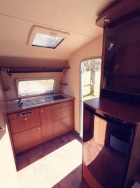                         Burstner Averso 410, rok 2010 - zdjęcie 7
                        