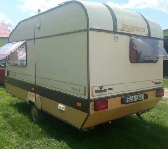                         Przyczepa kempingowa Beyerland 350/2E - zdjęcie 2
                        