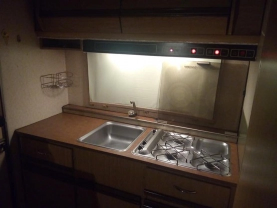                         Przyczepa kempingowa Beyerland 350/2E - zdjęcie 3
                        