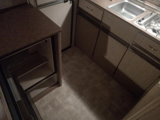                         Przyczepa kempingowa Beyerland 350/2E - zdjęcie 5
                        