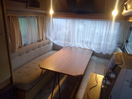                         Przyczepa kempingowa Beyerland 350/2E - zdjęcie 8
                        