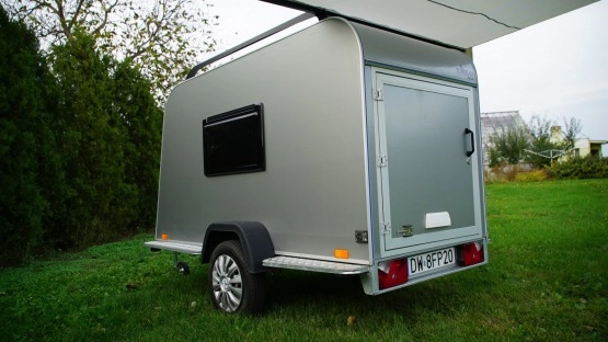                         Przyczepa kempingowa TOMPLAN - mini kemping dla 1-2 osób. Gwarancja - zdjęcie 4
                        