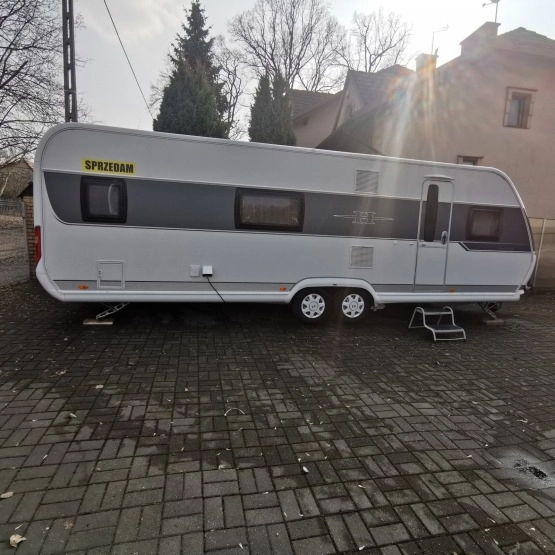                         Hobby Prestige 720 KFU salon Polska - zdjęcie 6
                        