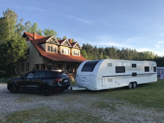                         Sprzedam Adria Alpina 903 HT 2016 - zdjęcie 2
                        