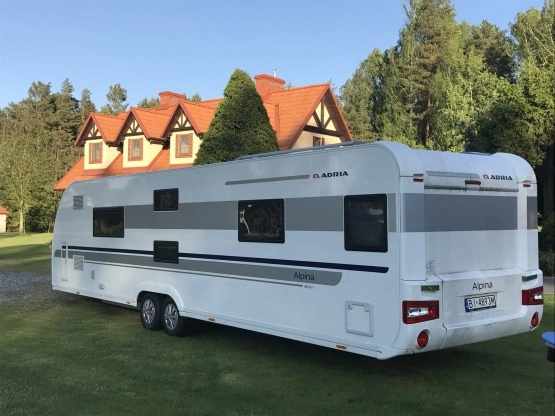                         Sprzedam Adria Alpina 903 HT 2016 - zdjęcie 9
                        